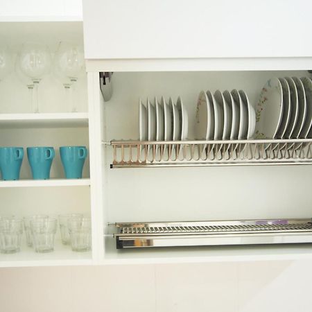 Apartamentos Momas La Casa De Mama Малага Экстерьер фото