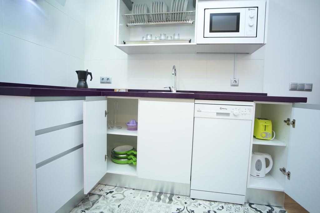 Apartamentos Momas La Casa De Mama Малага Экстерьер фото